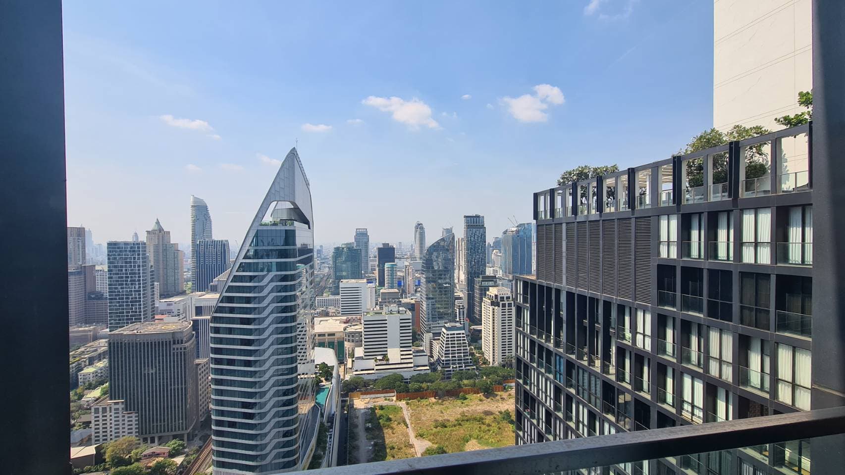 4960 – 601_terrace.jpg