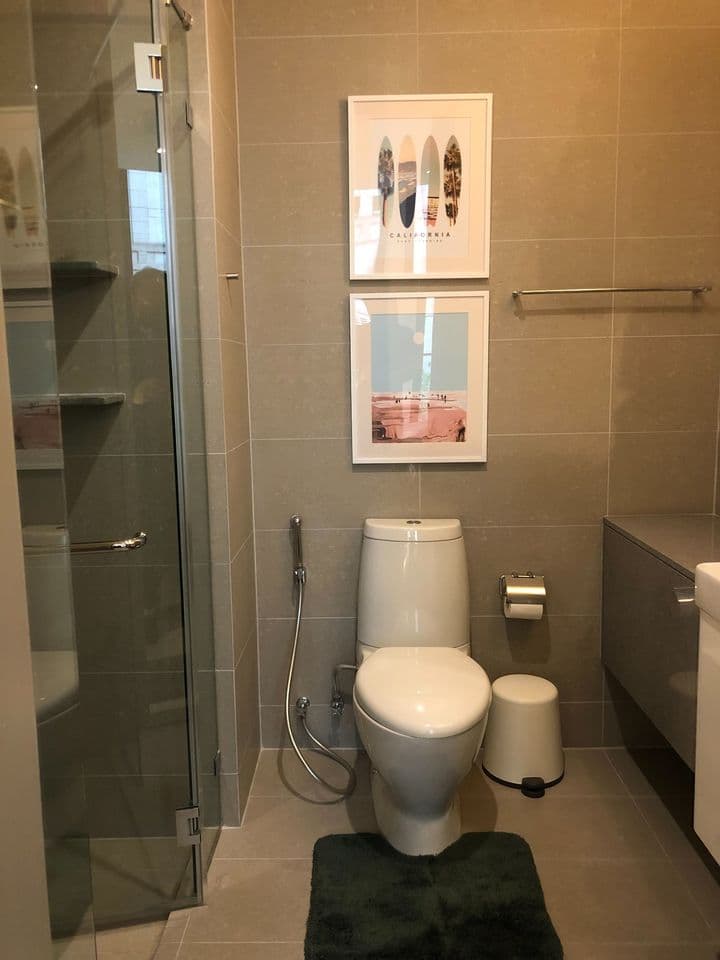 4961 – 301_bathroom.jpg