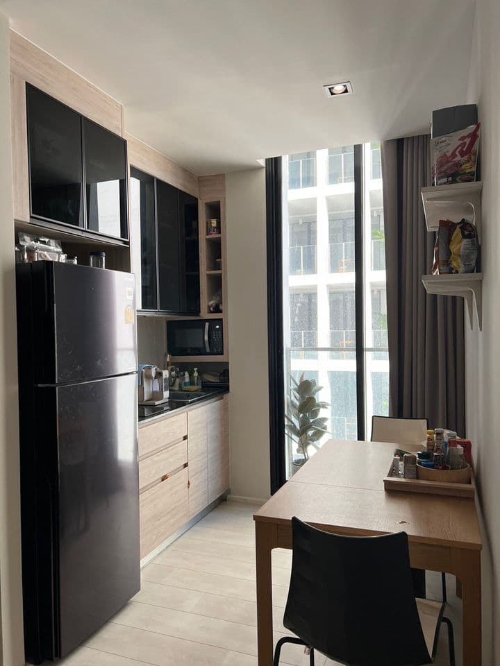 4961 – 401_kitchen.jpg