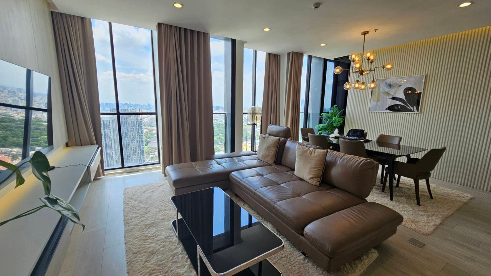 4964 – 113_living_room.jpg