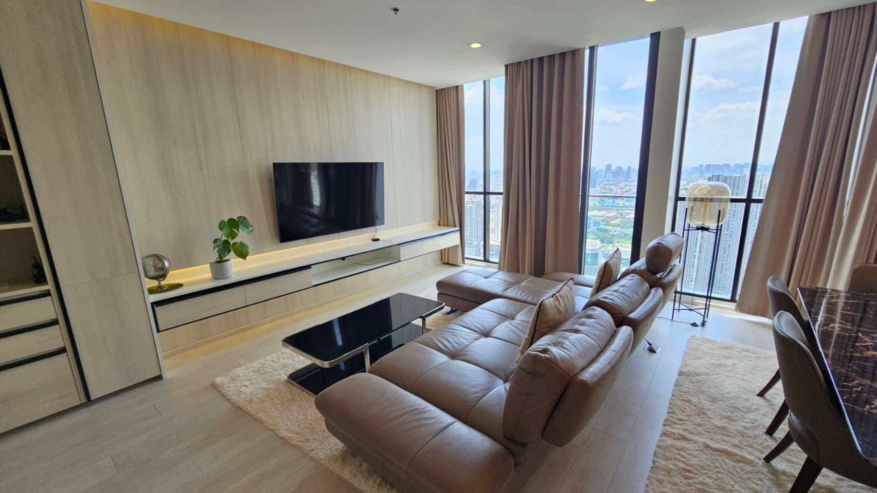 4964 – 116_living_room.jpg