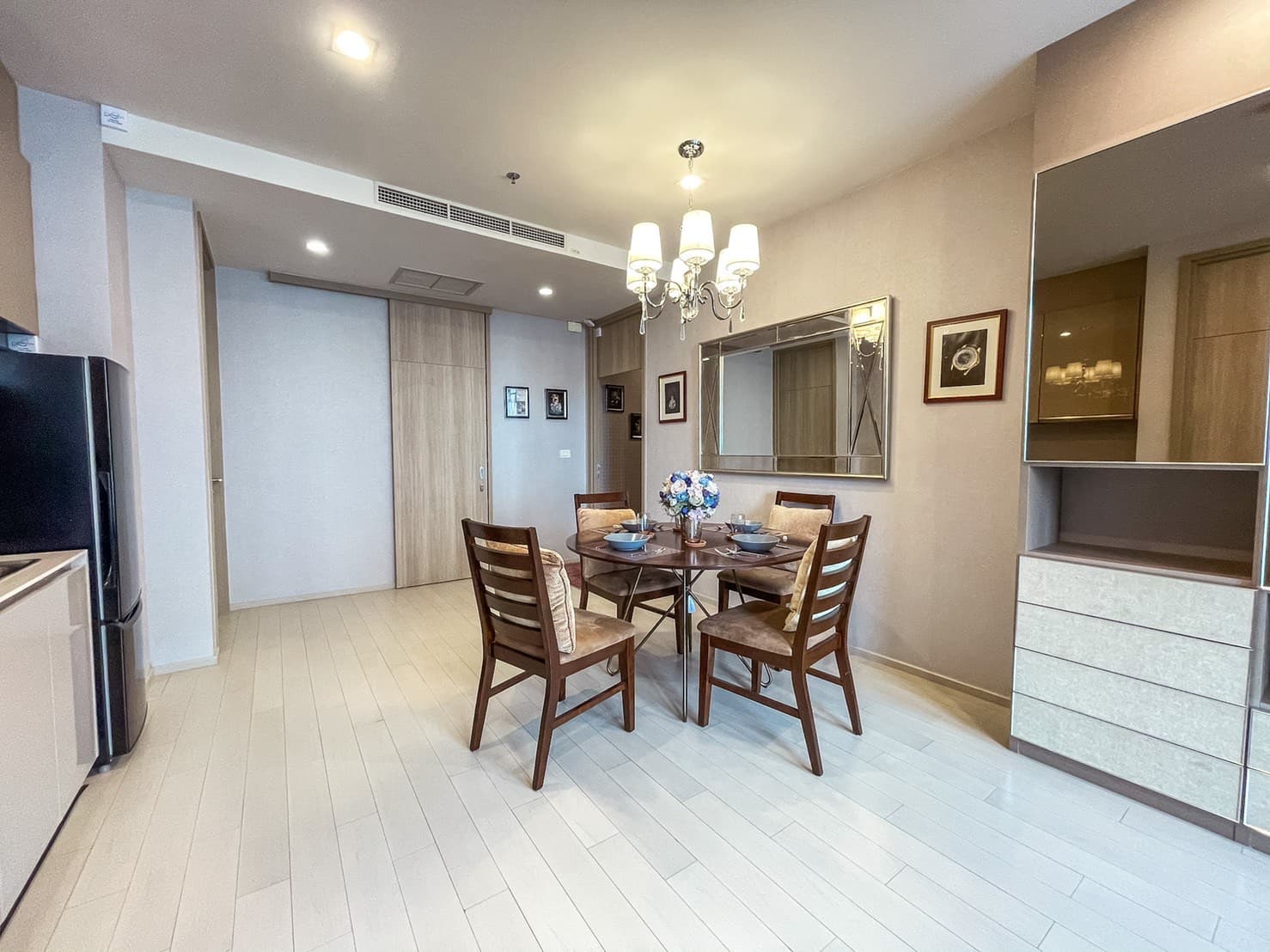 4969 – 401_kitchen.jpg