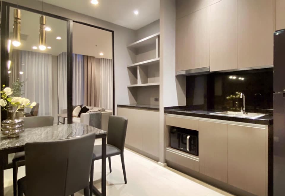 4972 – 402_kitchen.jpg
