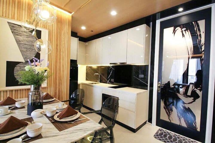 4973 – 104_living_room.jpg