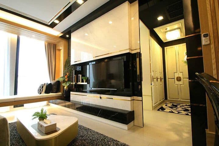 4973 – 106_living_room.jpg