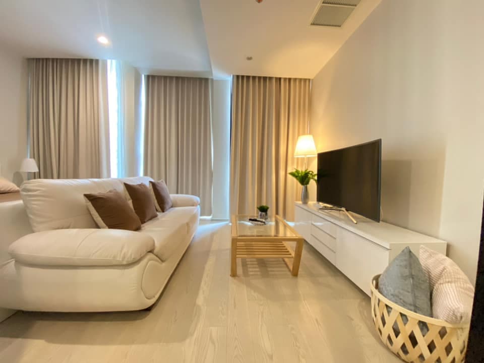 4974 – 101_living_room.jpg