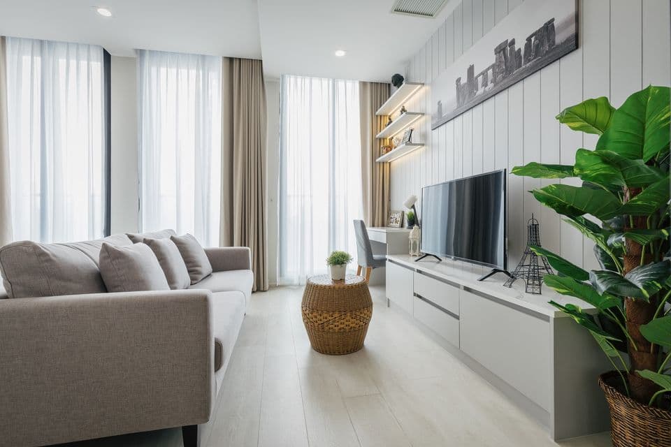 4977 – 110_living_room.jpg