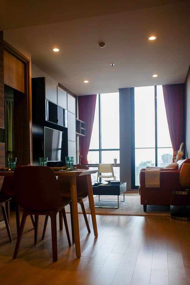 4982 – 103_living_room.jpg