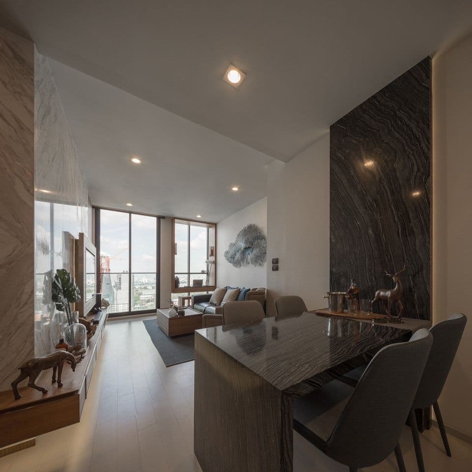 4986 – 103_living_room.jpg