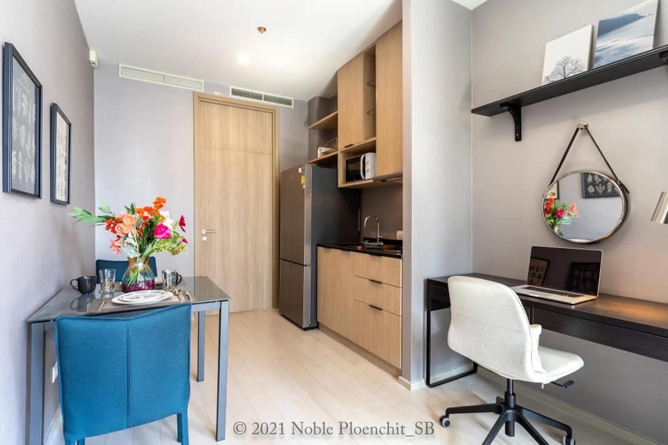 4997 – 401_kitchen.jpg