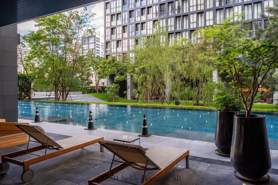 4997 – 601_terrace.jpg