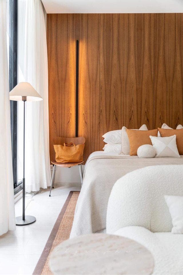 5000 – 201_bedroom.jpg