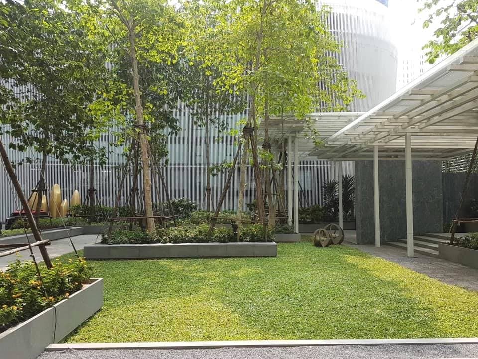 5001 – 601_terrace.jpg