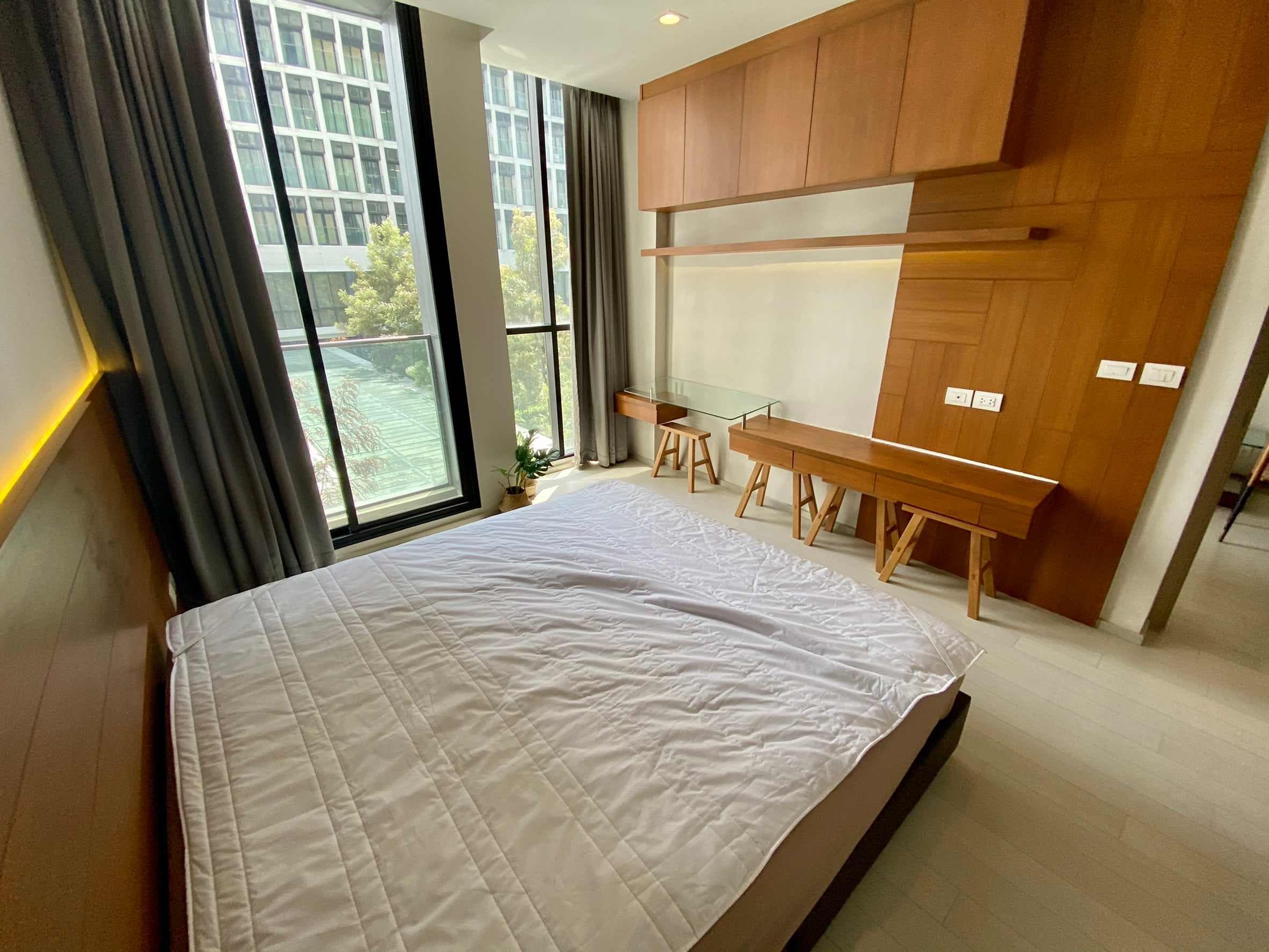 5007 – 201_bedroom.jpg