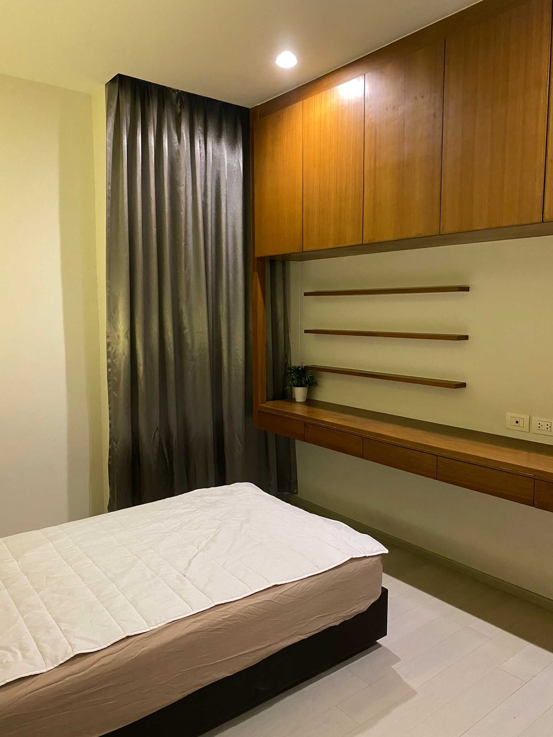 5007 – 209_bedroom.jpg