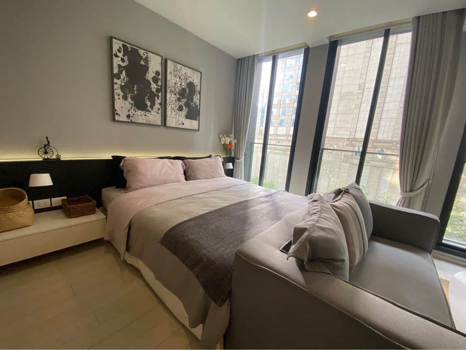 5009 – 102_living_room.jpg