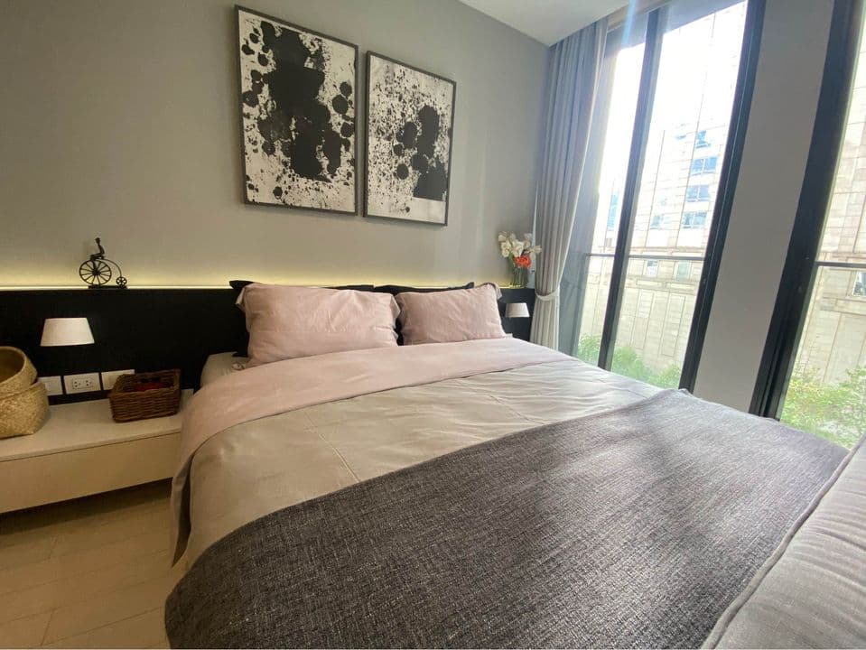 5009 – 202_bedroom.jpg