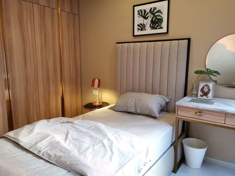 5010 – 203_bedroom.jpg
