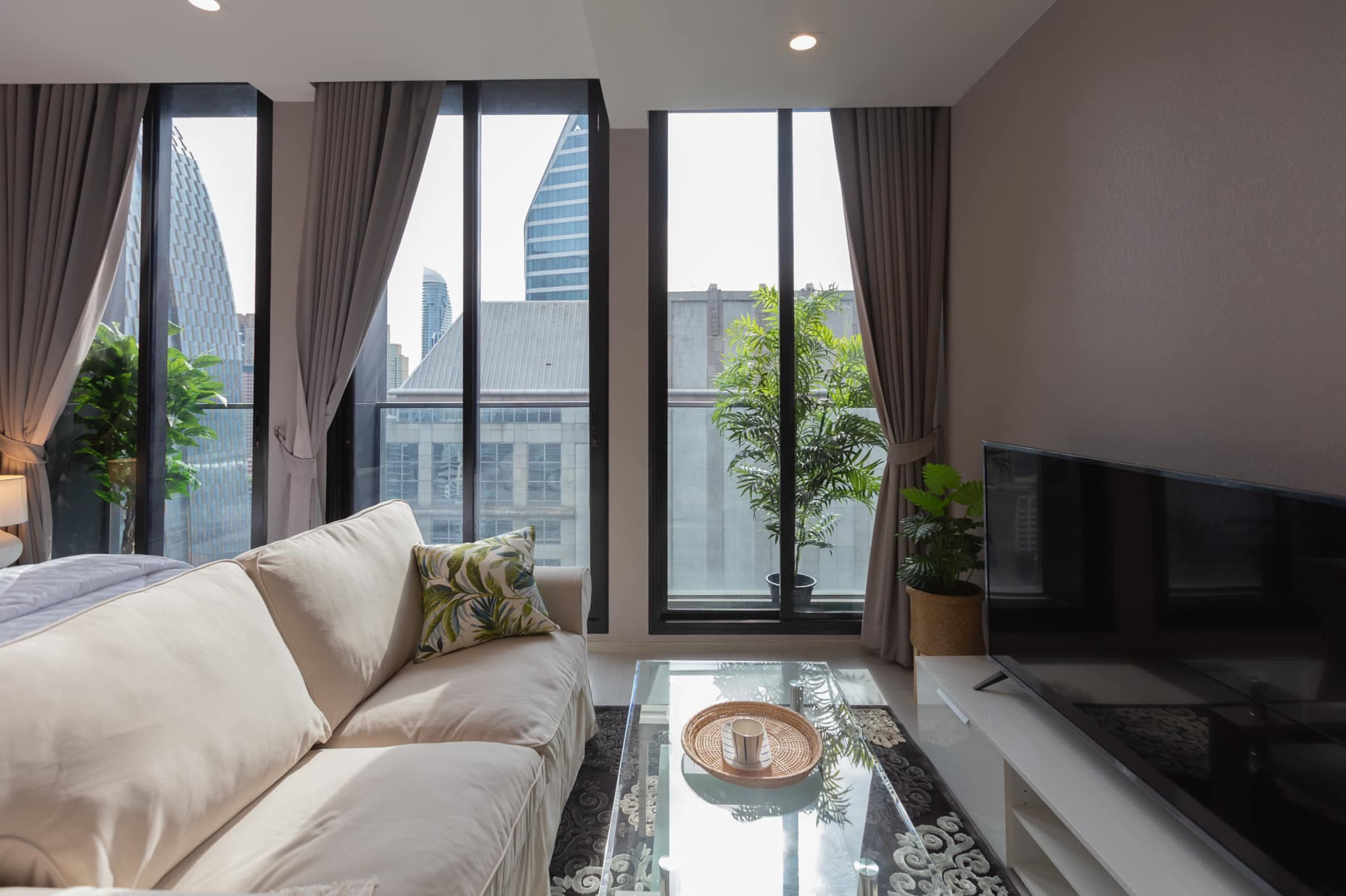 5012 – 101_living_room.jpg