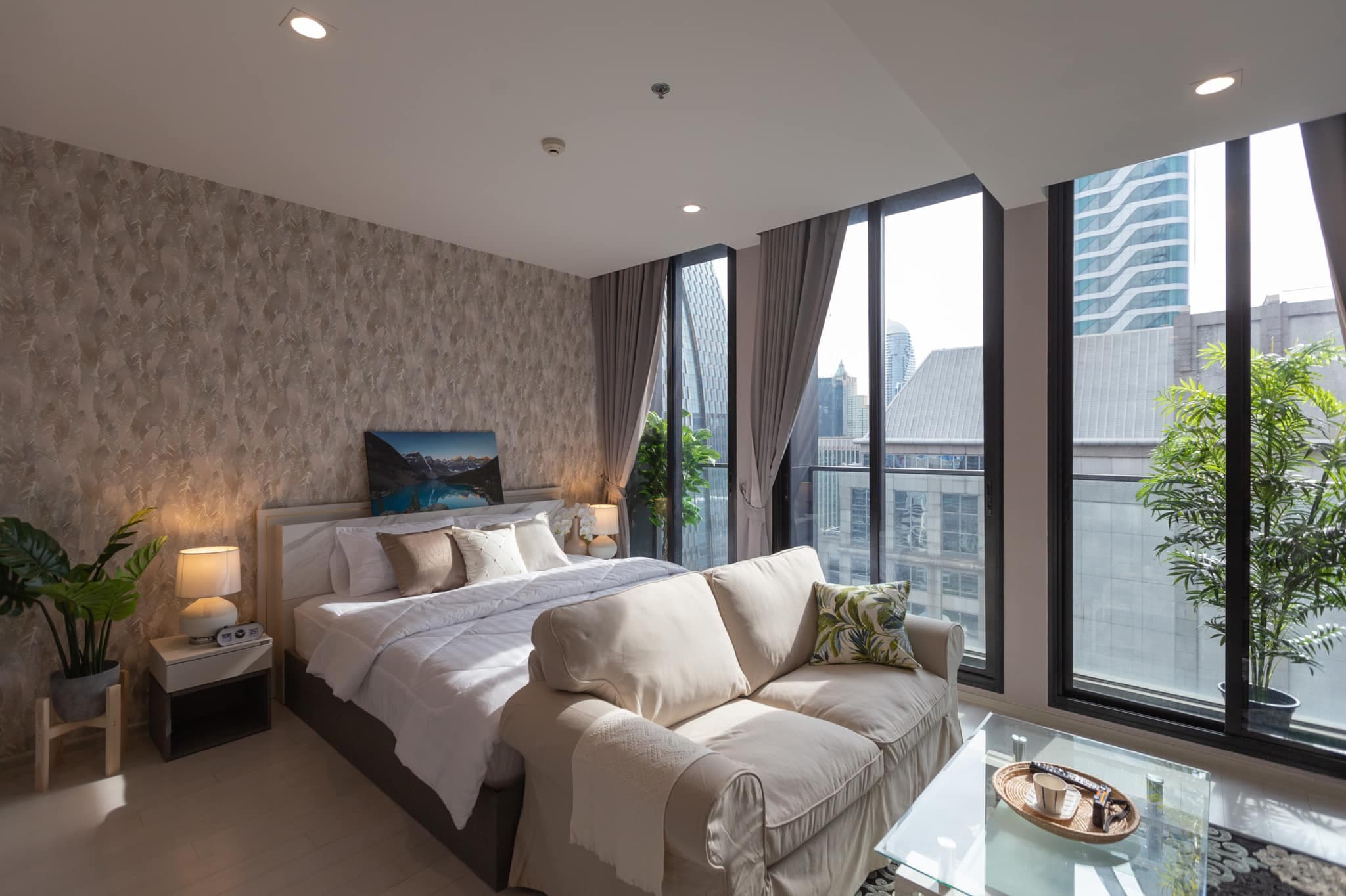 5012 – 201_bedroom.jpg