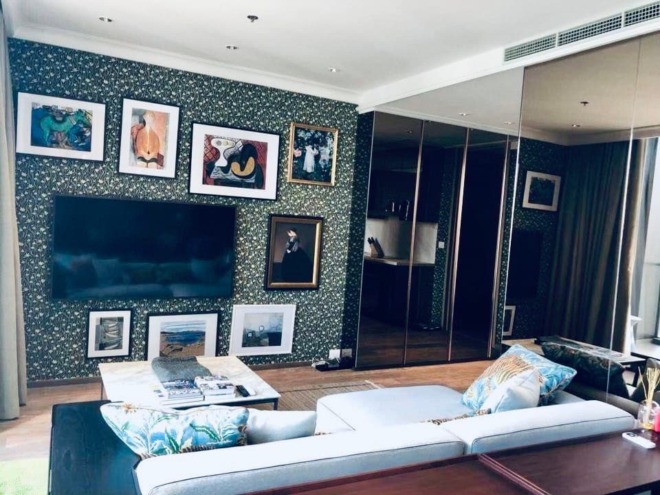 5013 – 104_living_room.jpg