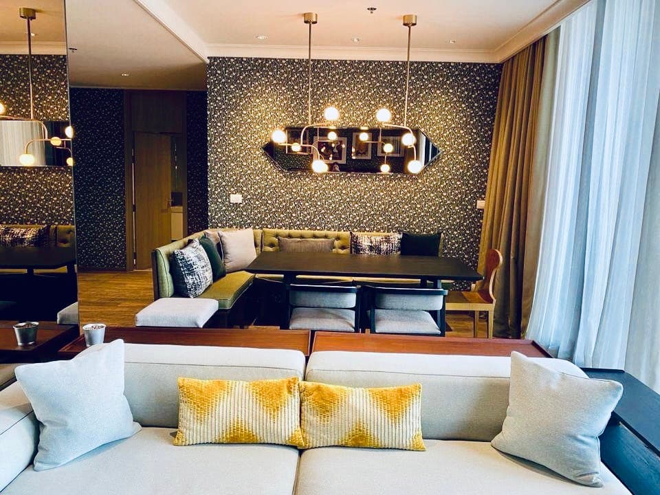 5013 – 105_living_room.jpg