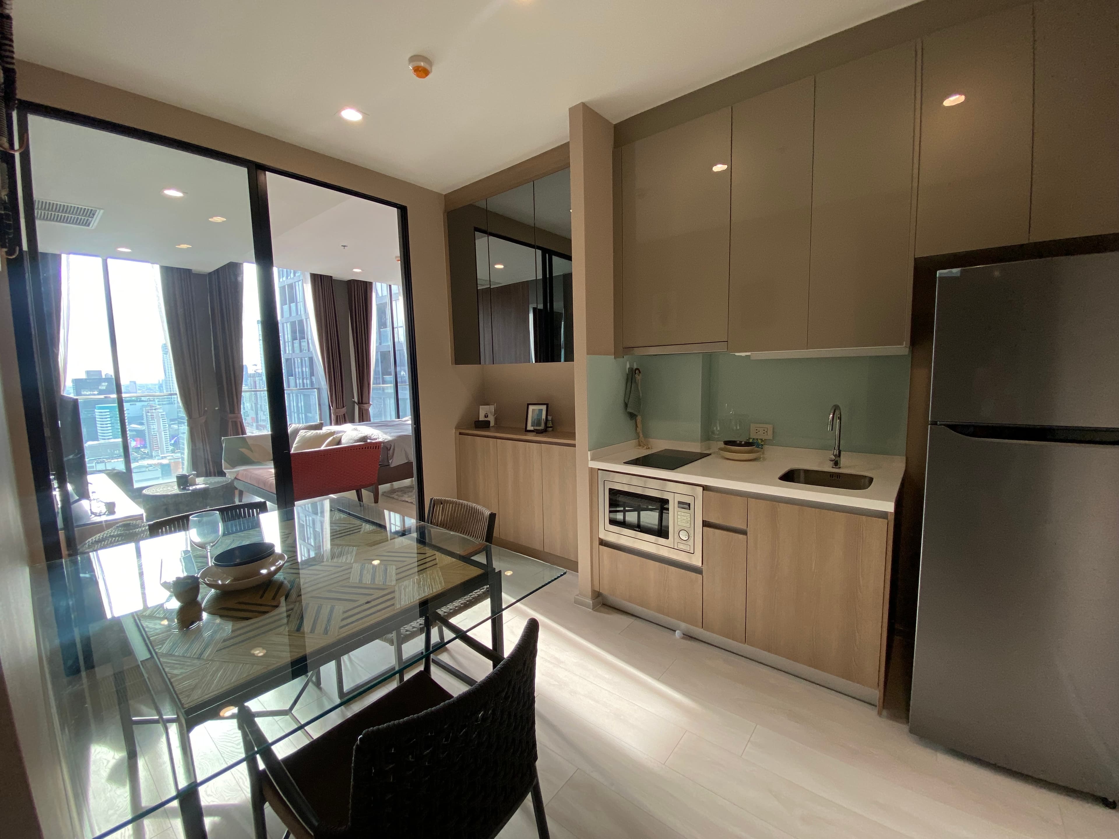 5015 – 101_living_room.jpg