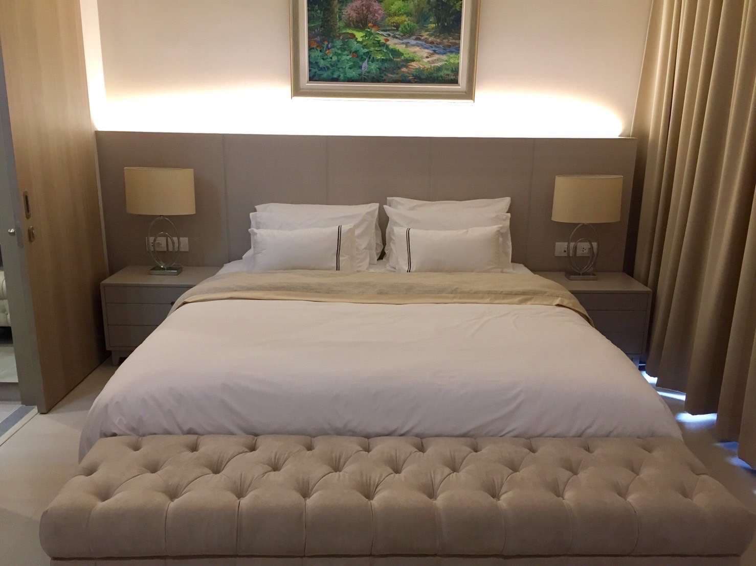 5016 – 201_bedroom.jpg