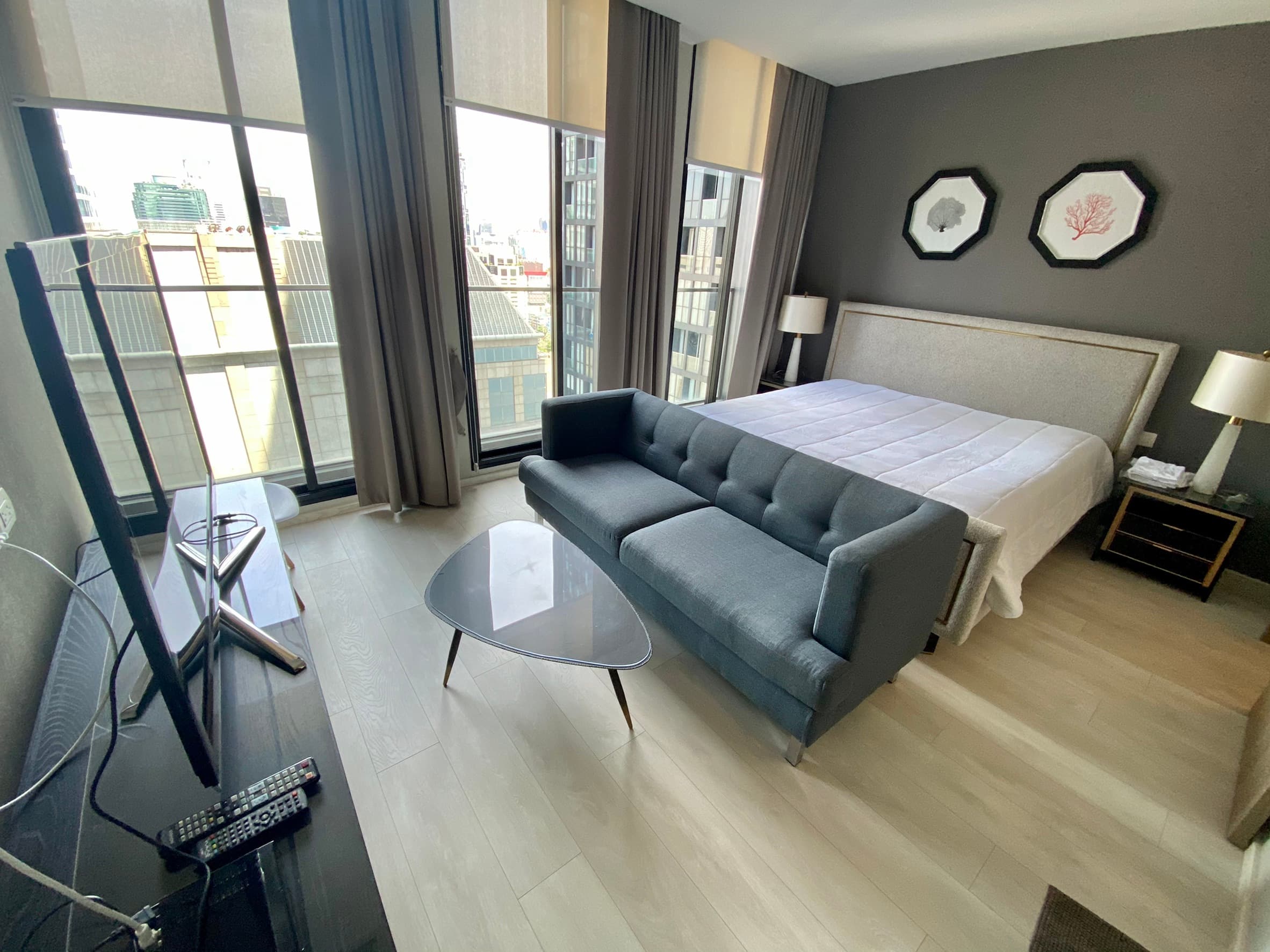 5023 – 101_living_room.jpg