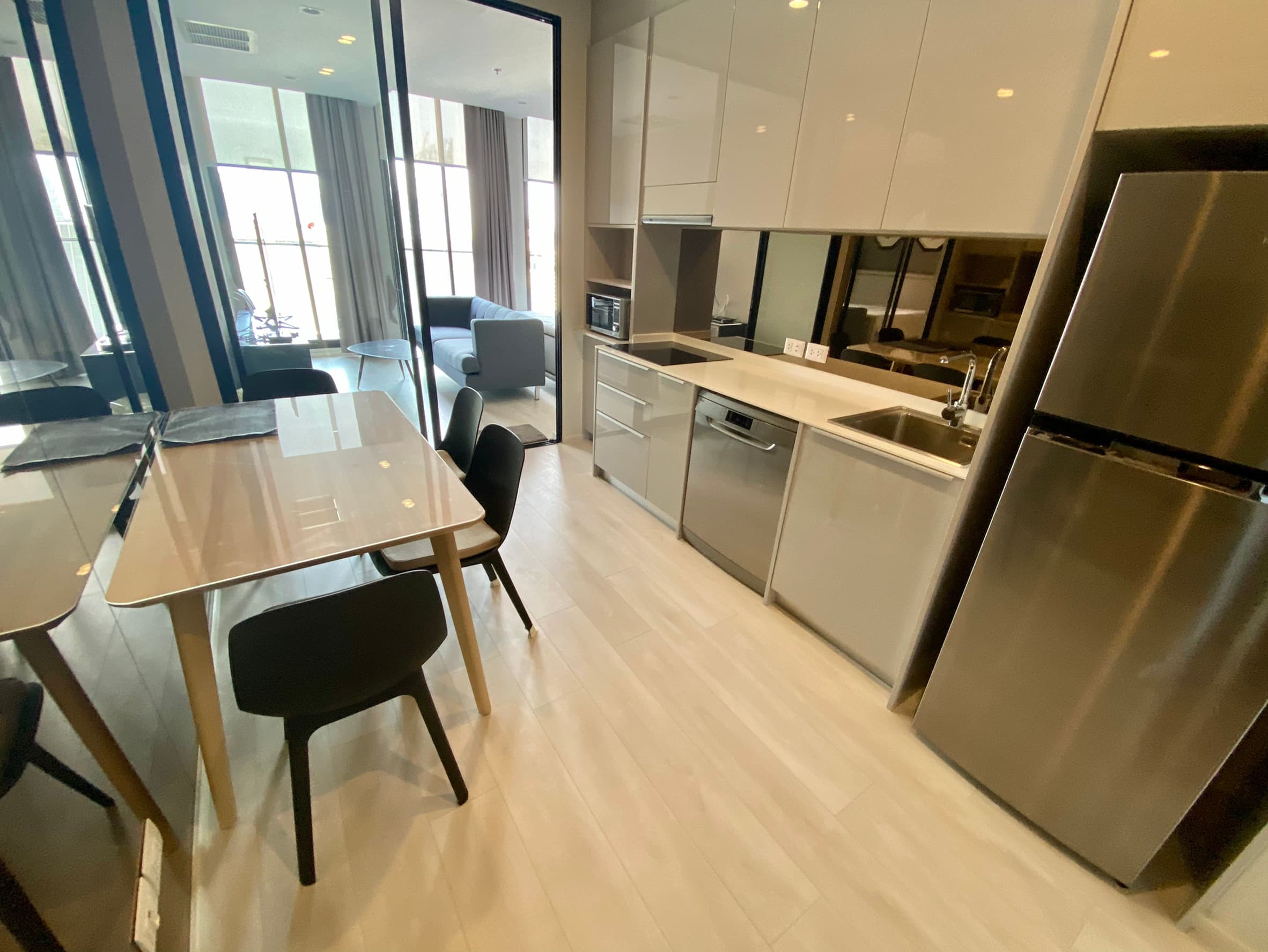 5023 – 401_kitchen.jpg