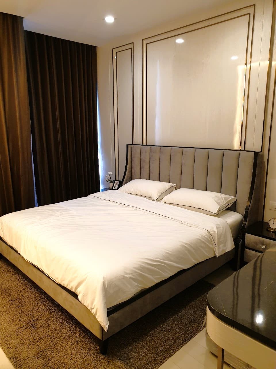 5025 – 201_bedroom.jpg