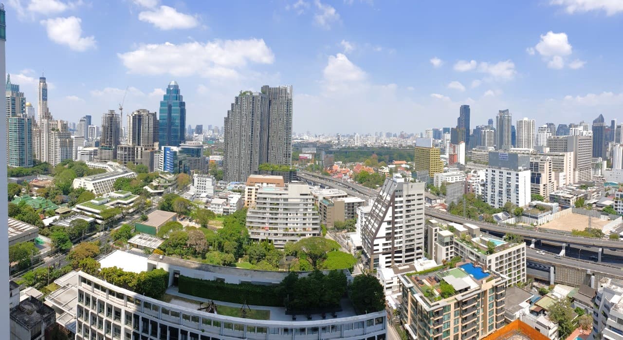 5025 – 601_terrace.jpg