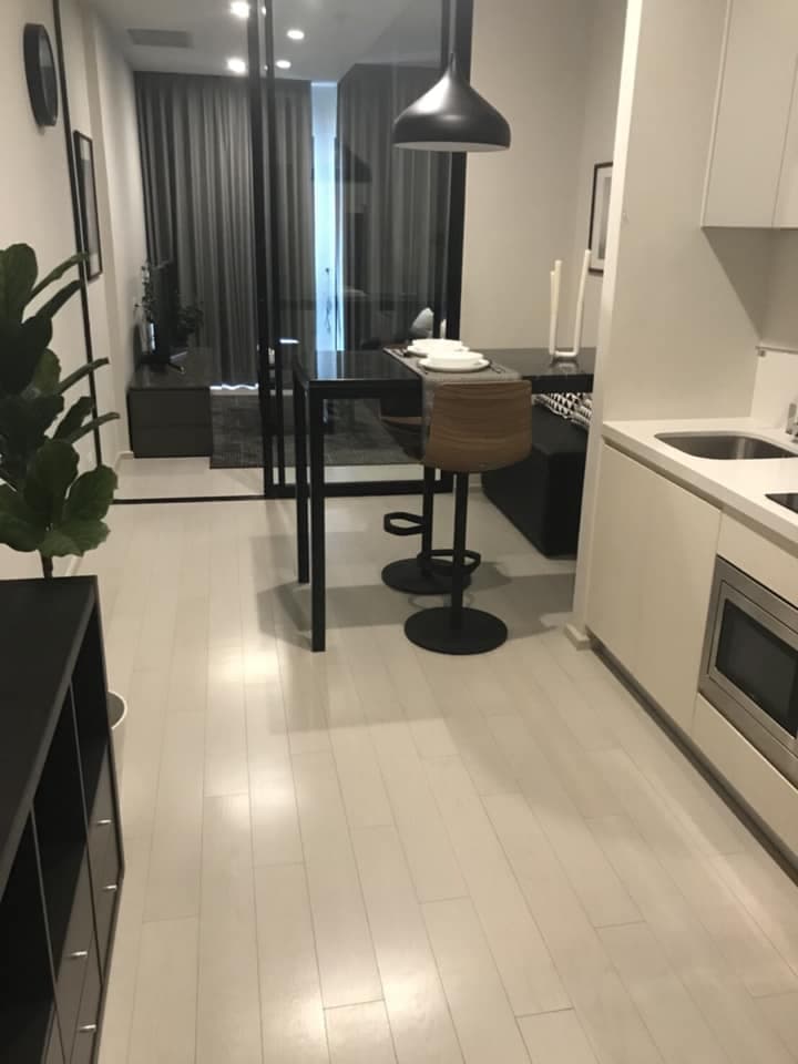 5035 – 101_living_room.jpg