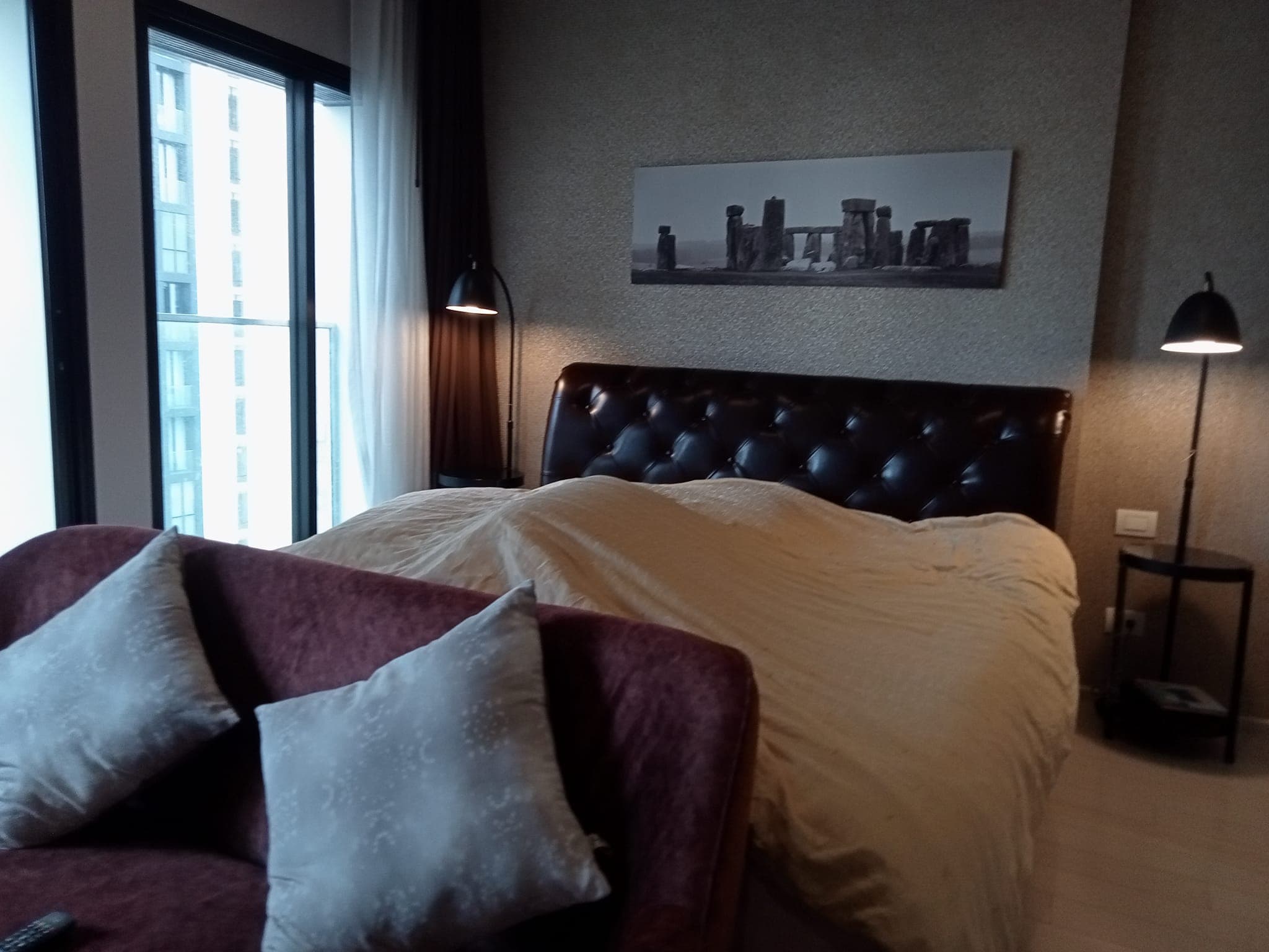 5040 – 203_bedroom.jpg