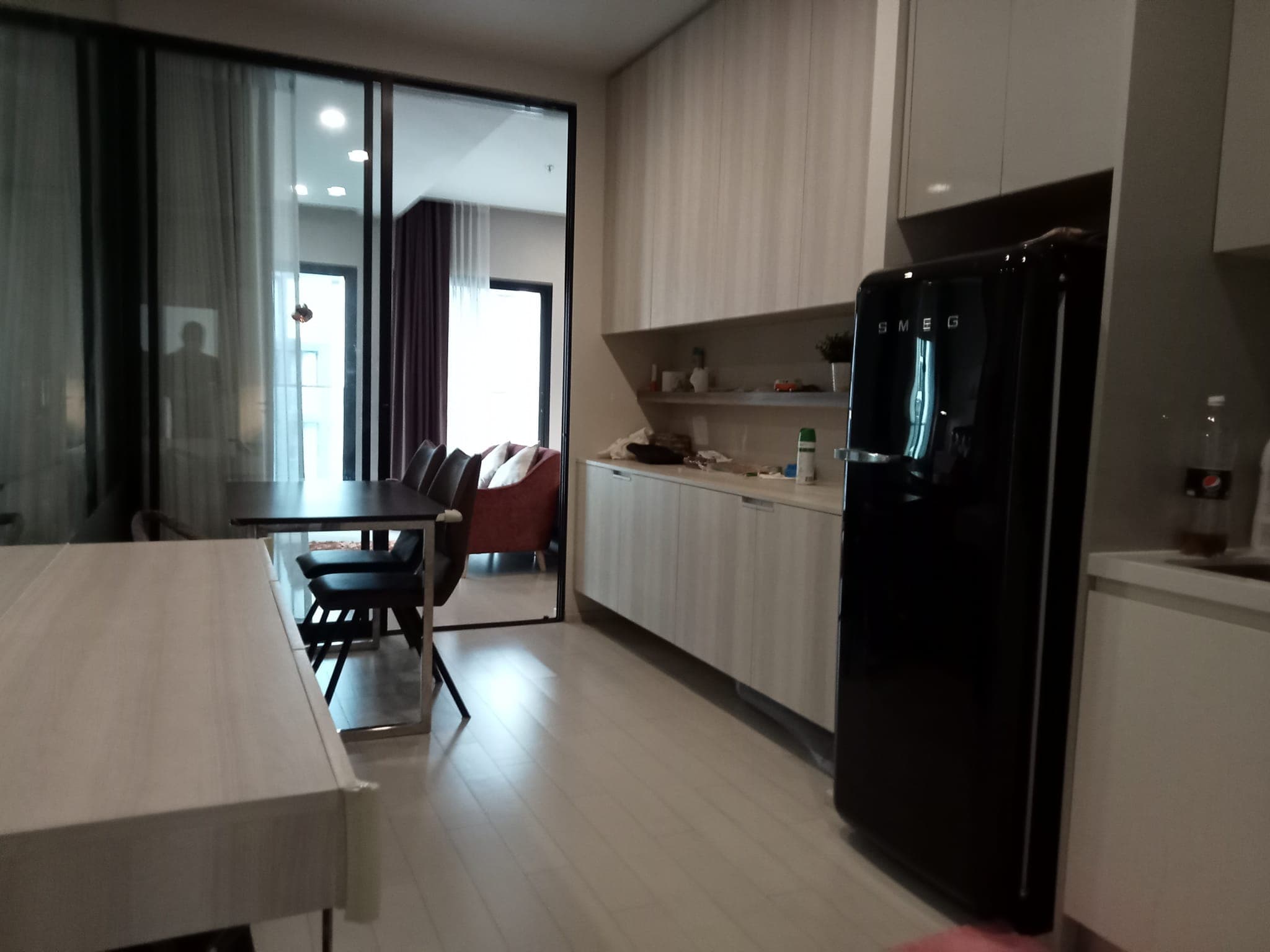 5040 – 402_kitchen.jpg
