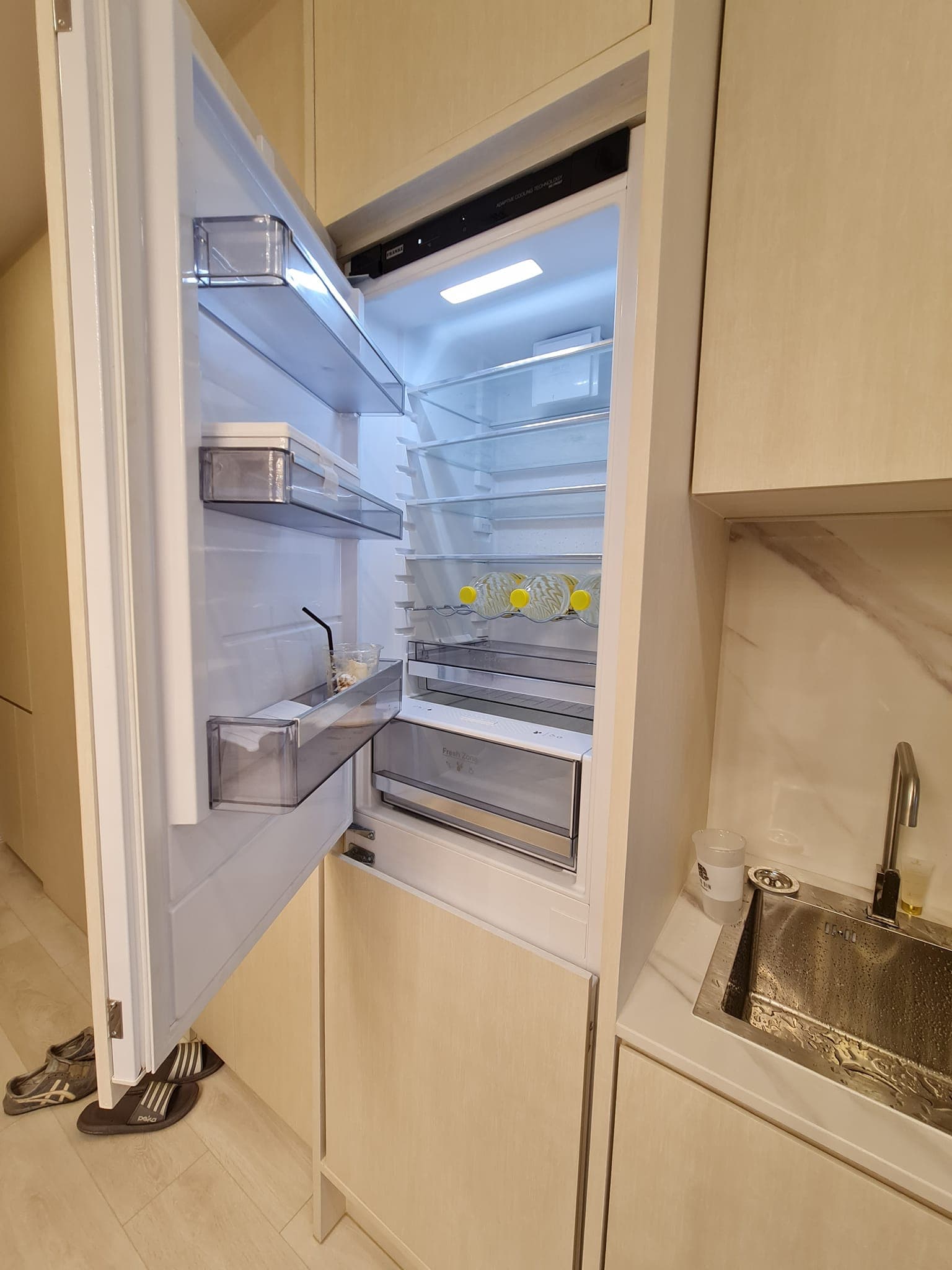 5041 – 401_kitchen.jpg