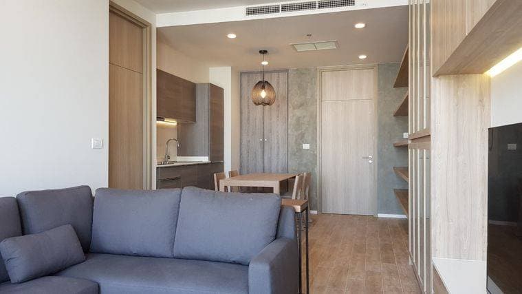 5042 – 102_living_room.jpg