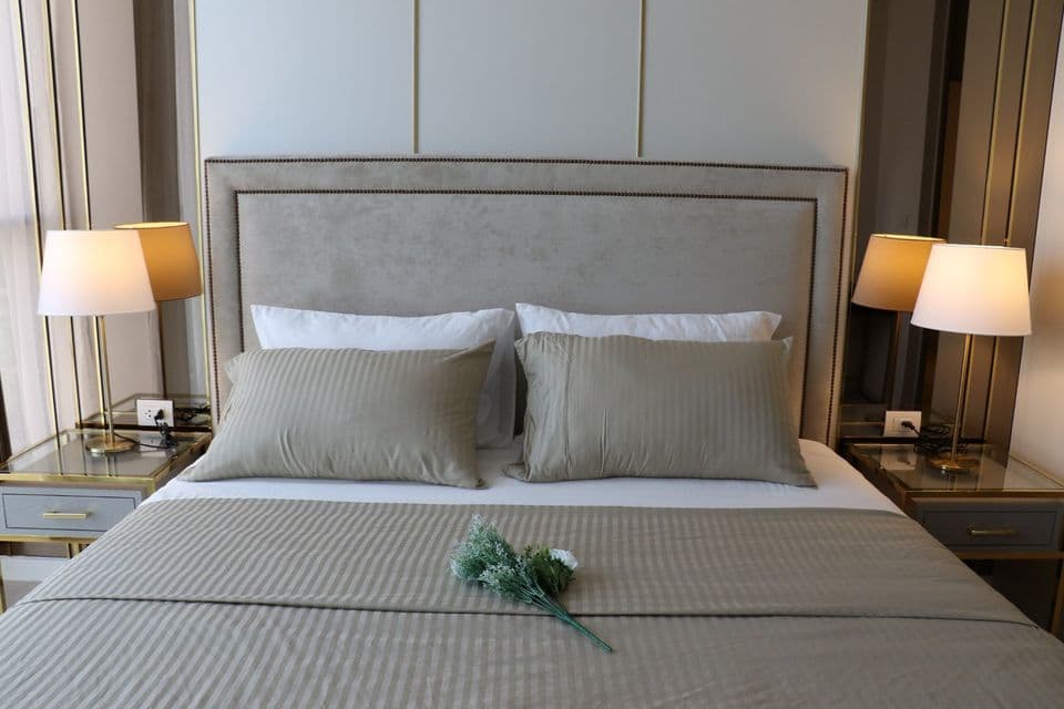 5046 – 201_bedroom.jpg