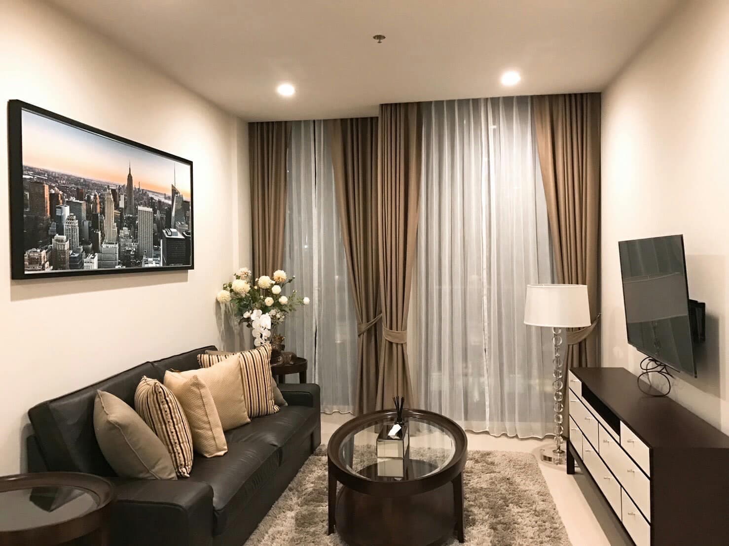 5053 – 101_living_room.jpg