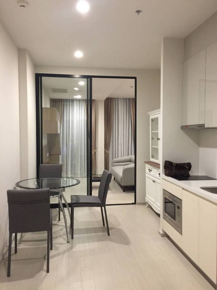 5054 – 101_living_room.jpg