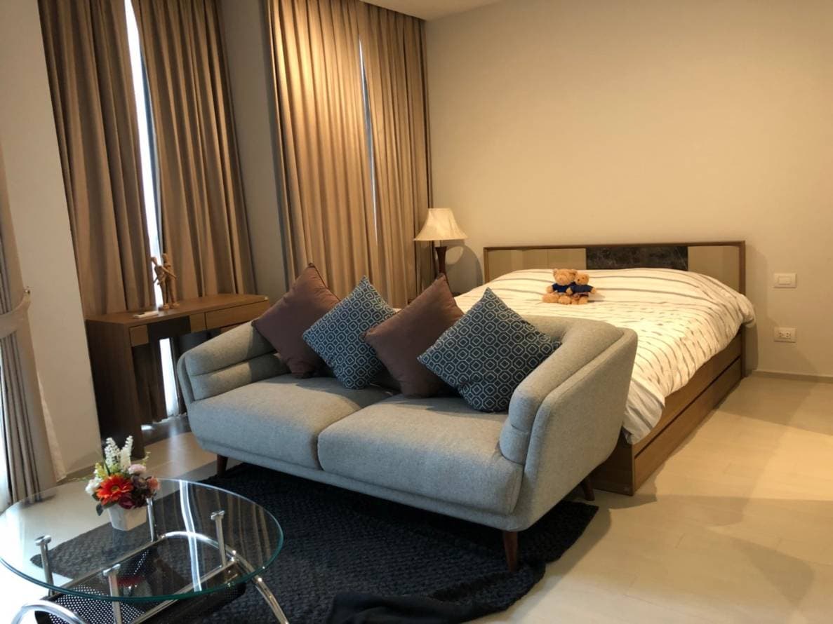 5054 – 103_living_room.jpg