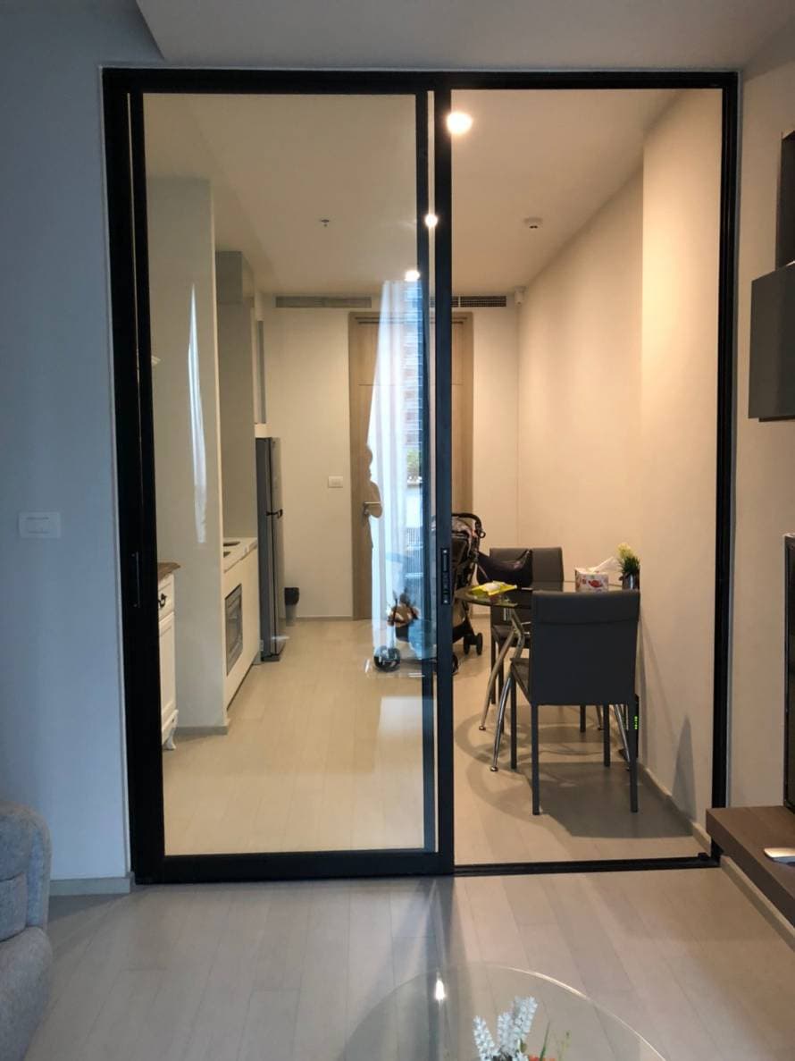 5054 – 104_living_room.jpg