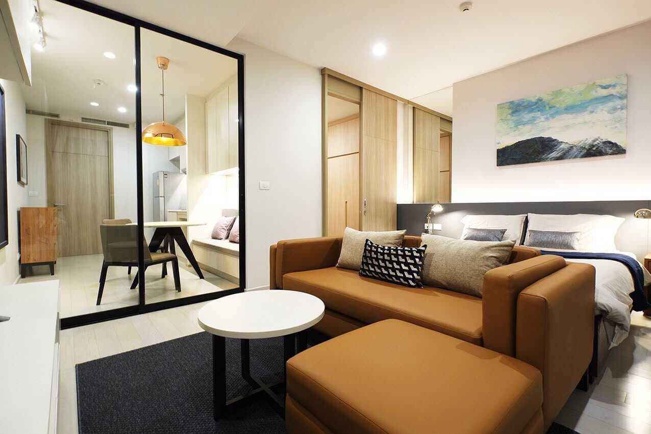 5055 – 101_living_room.jpg