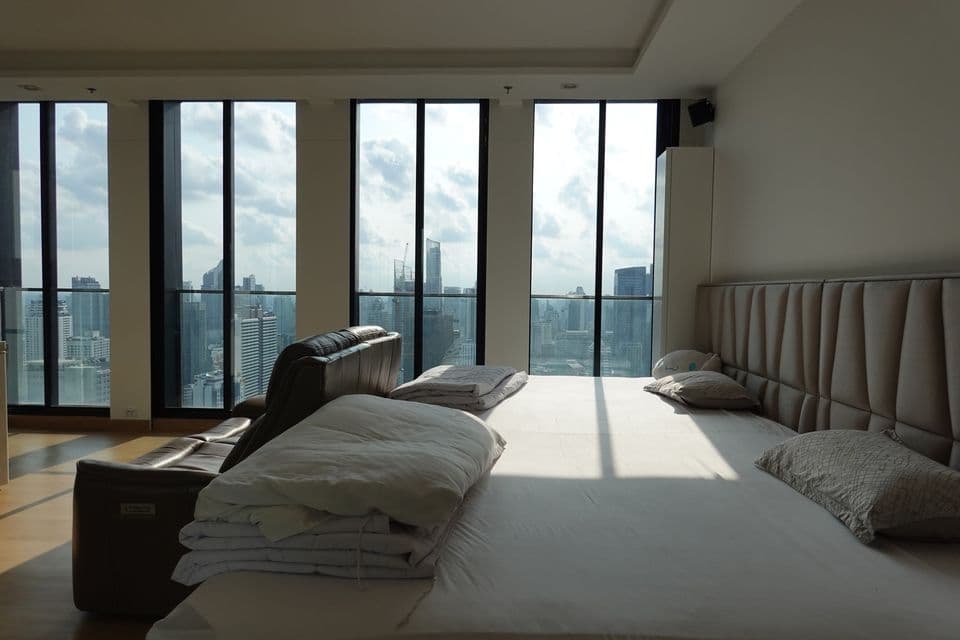 5070 – 201_bedroom.jpg