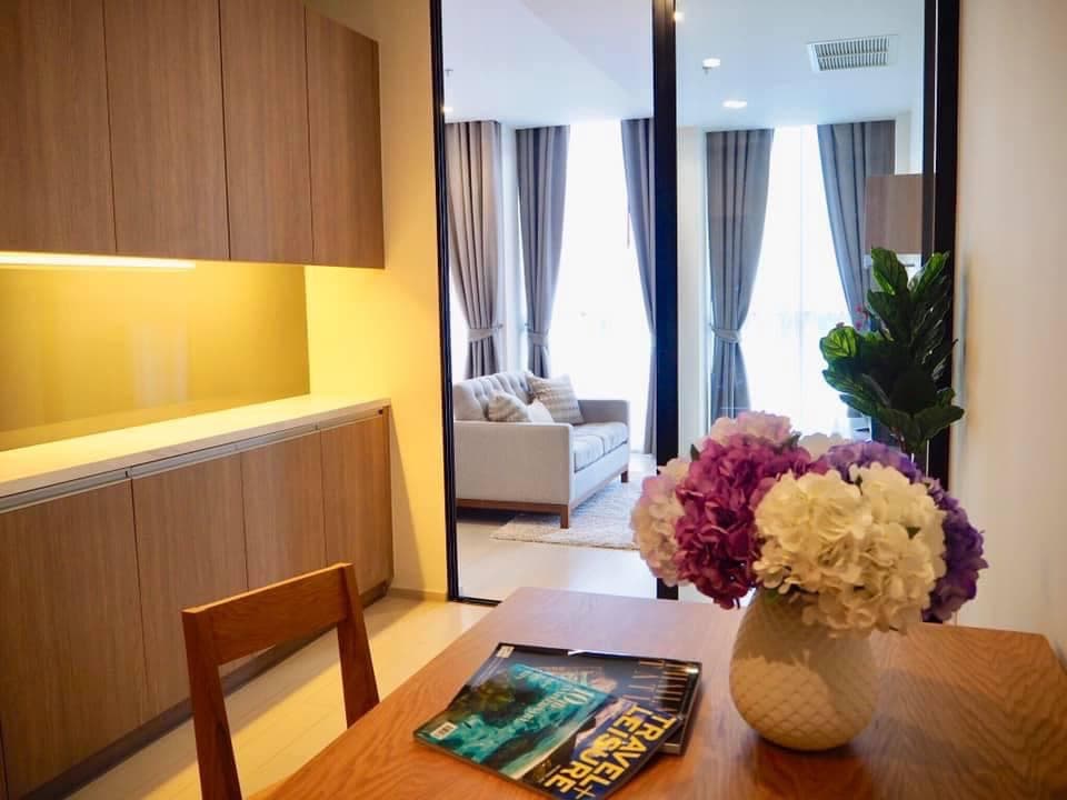 5073 – 107_living_room.jpg
