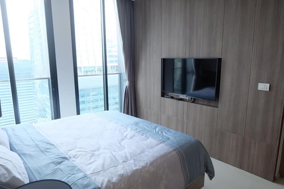 5074 – 201_bedroom.jpg