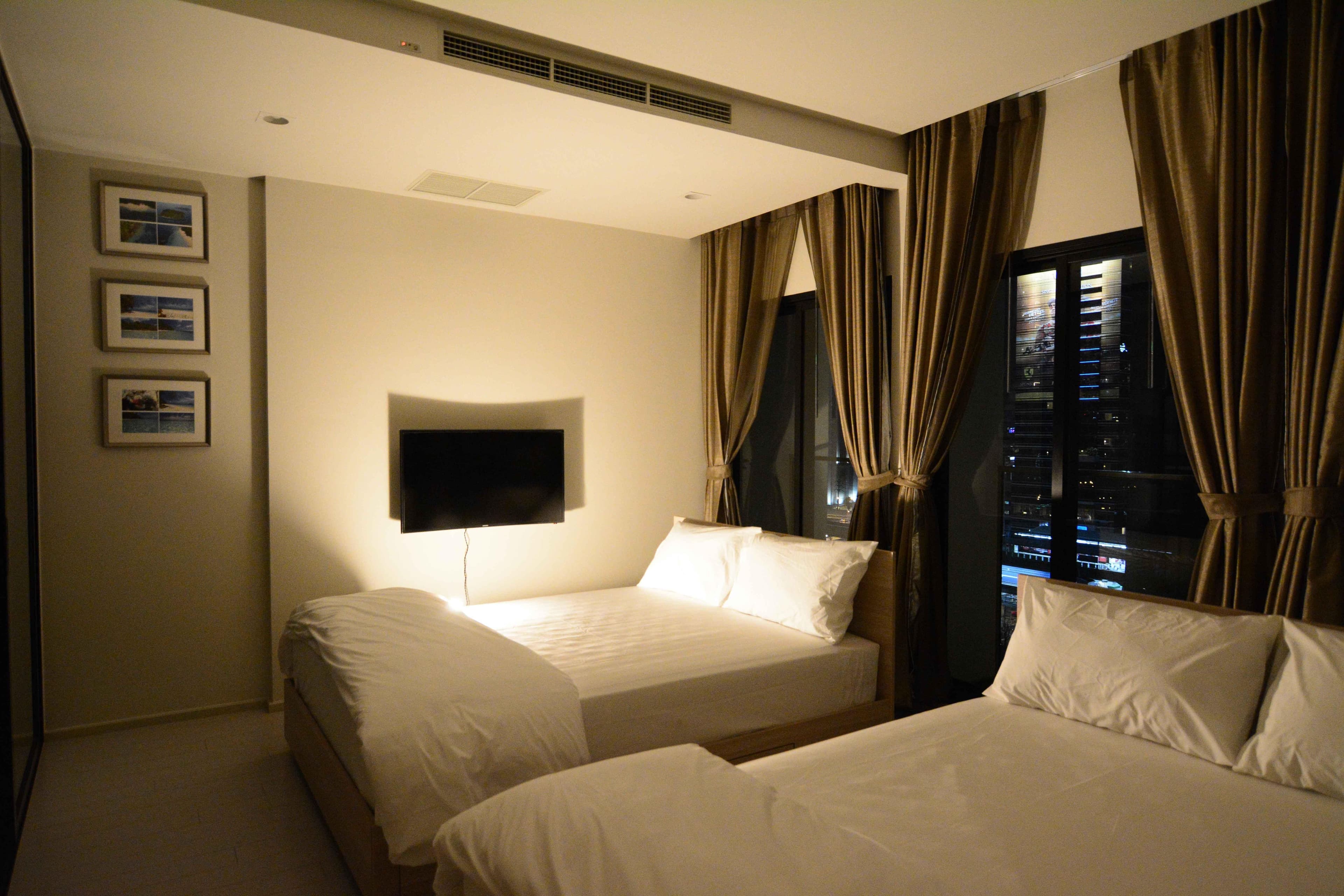 5078 – 201_bedroom.jpg