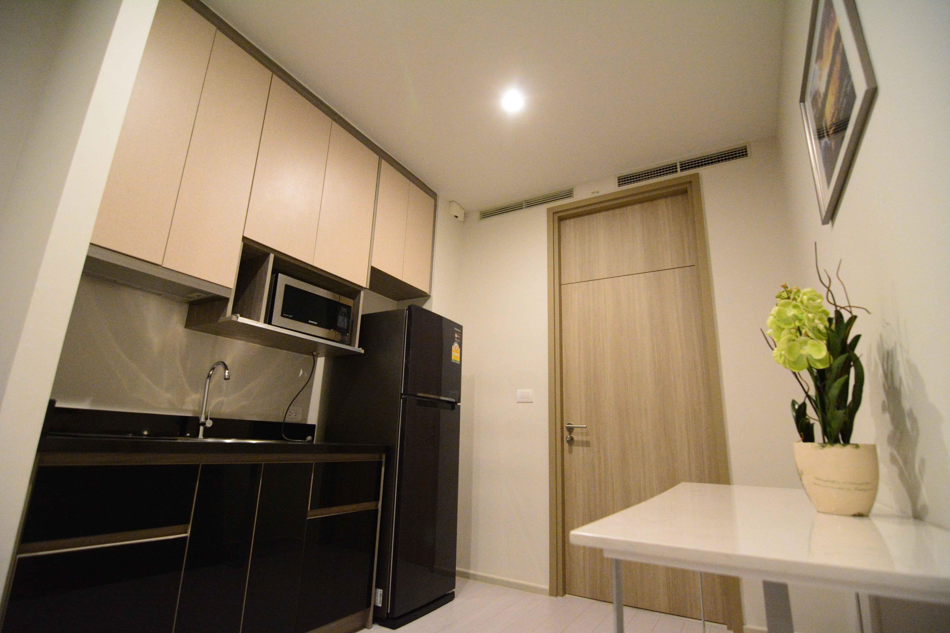 5078 – 401_kitchen.jpg