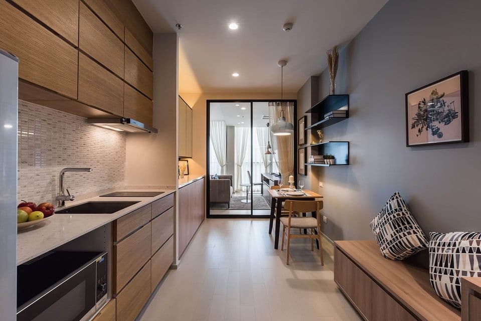 5085 – 401_kitchen.jpg