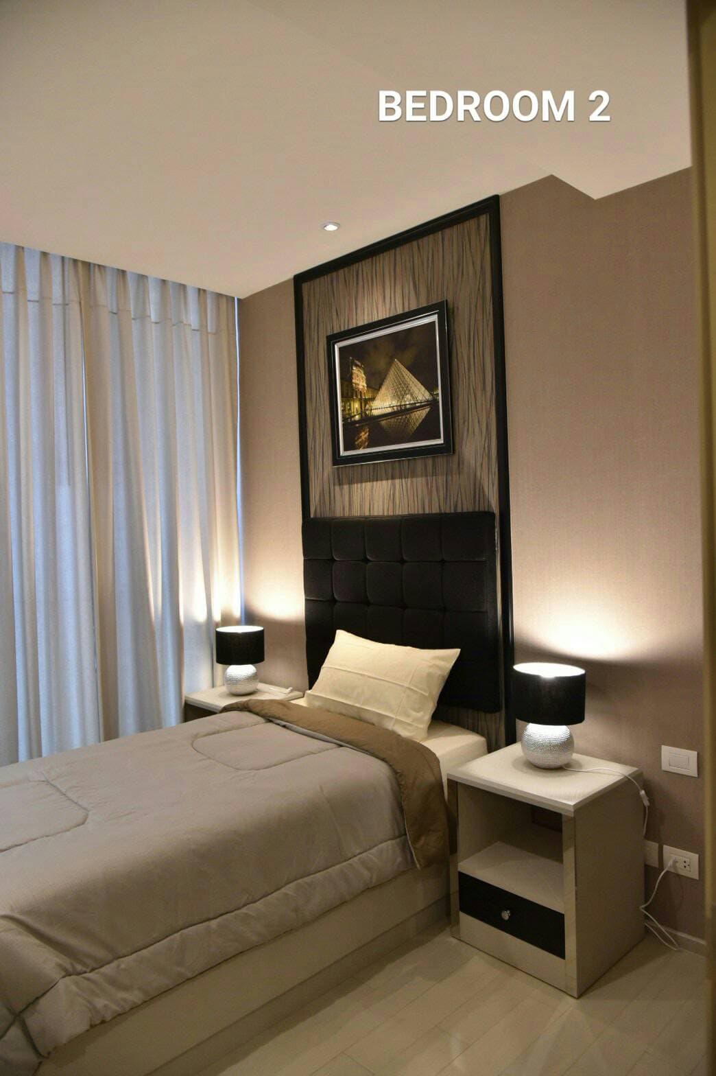 5107 – 206_bedroom.jpg